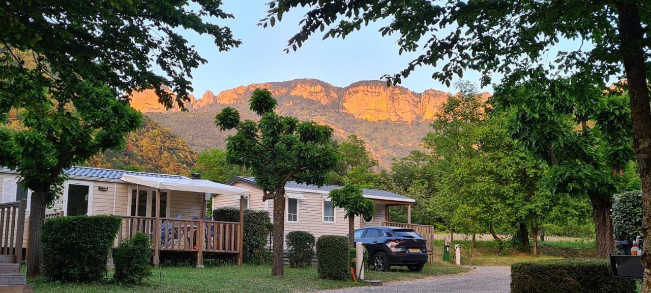 Camping Le Gallo Romain Barbieres Екстериор снимка