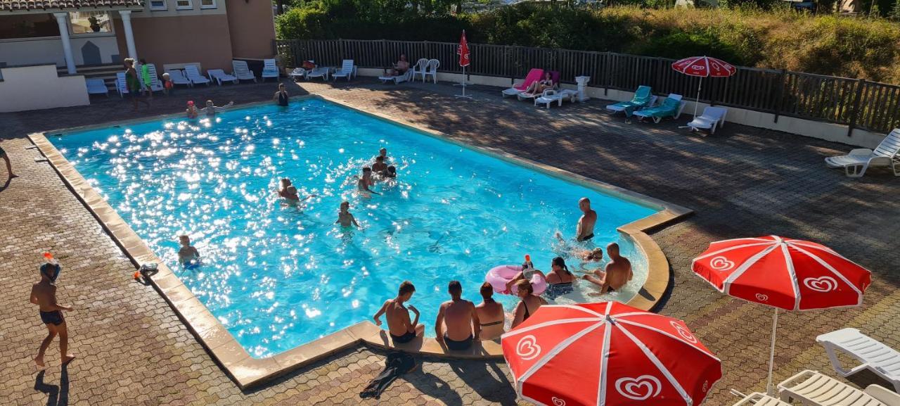 Camping Le Gallo Romain Barbieres Екстериор снимка