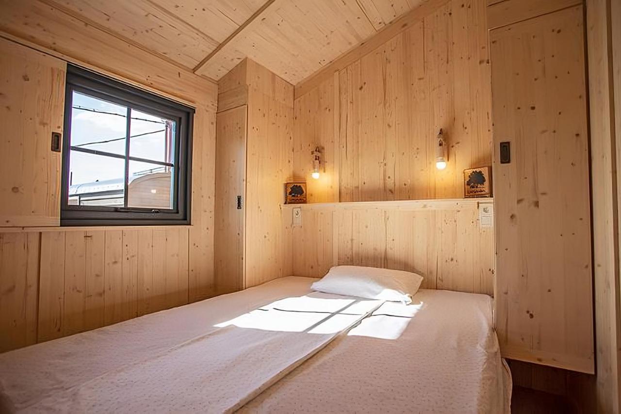 Camping Le Gallo Romain Barbieres Екстериор снимка